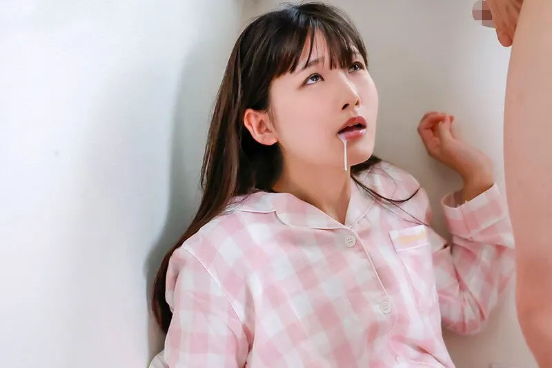 Anh trai ghen khi em người yêu có em gái nên luôn bắt em ấy làm tình