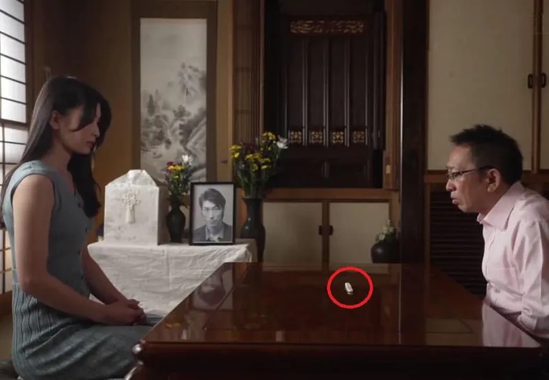 Một ngày sau tang lễ ông chồng, vợ của con trai đã bị bố chồng yêu ép chịch không bao đến mang thai